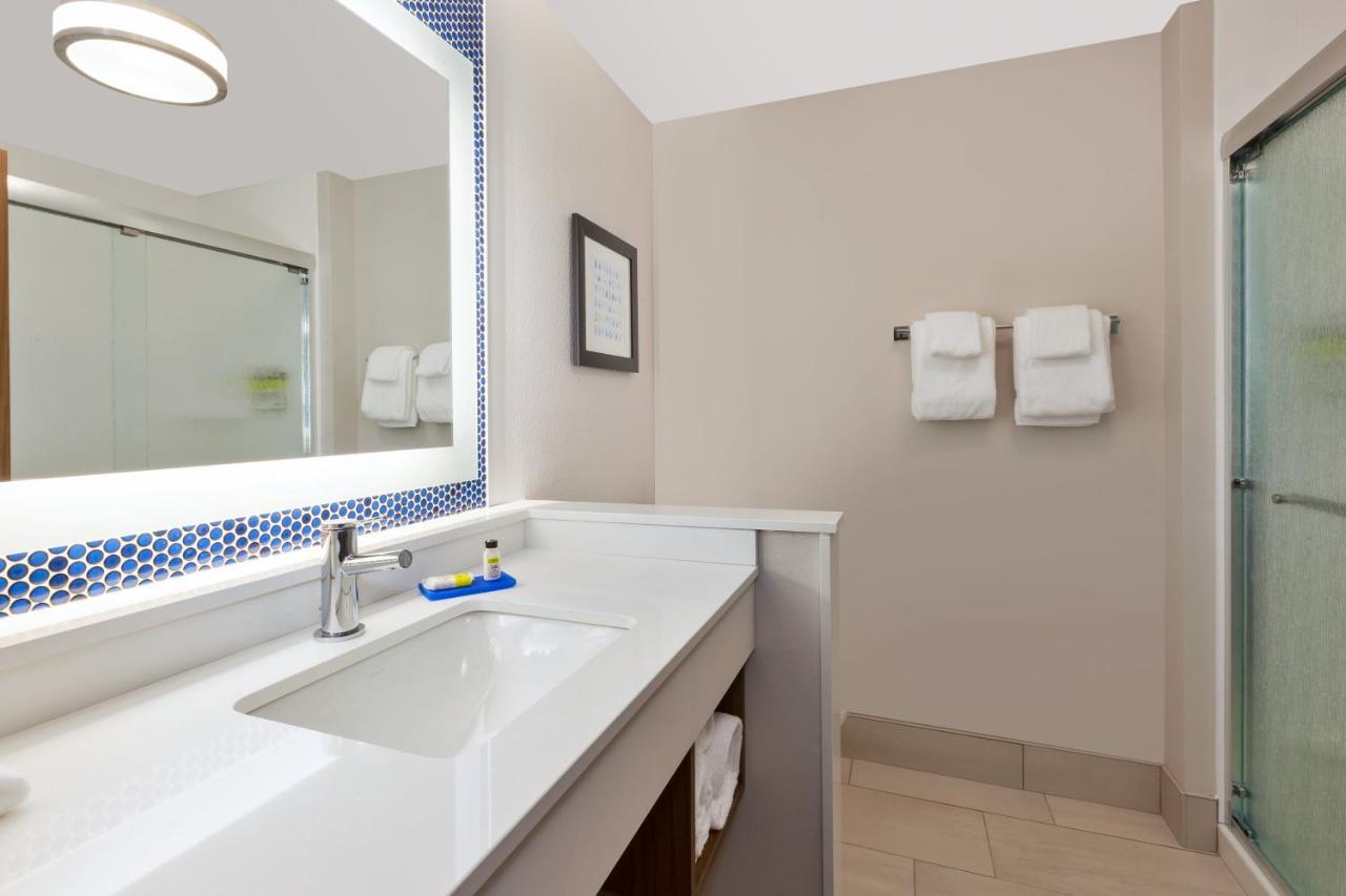 Hotel Express- West I-94, An Ihg