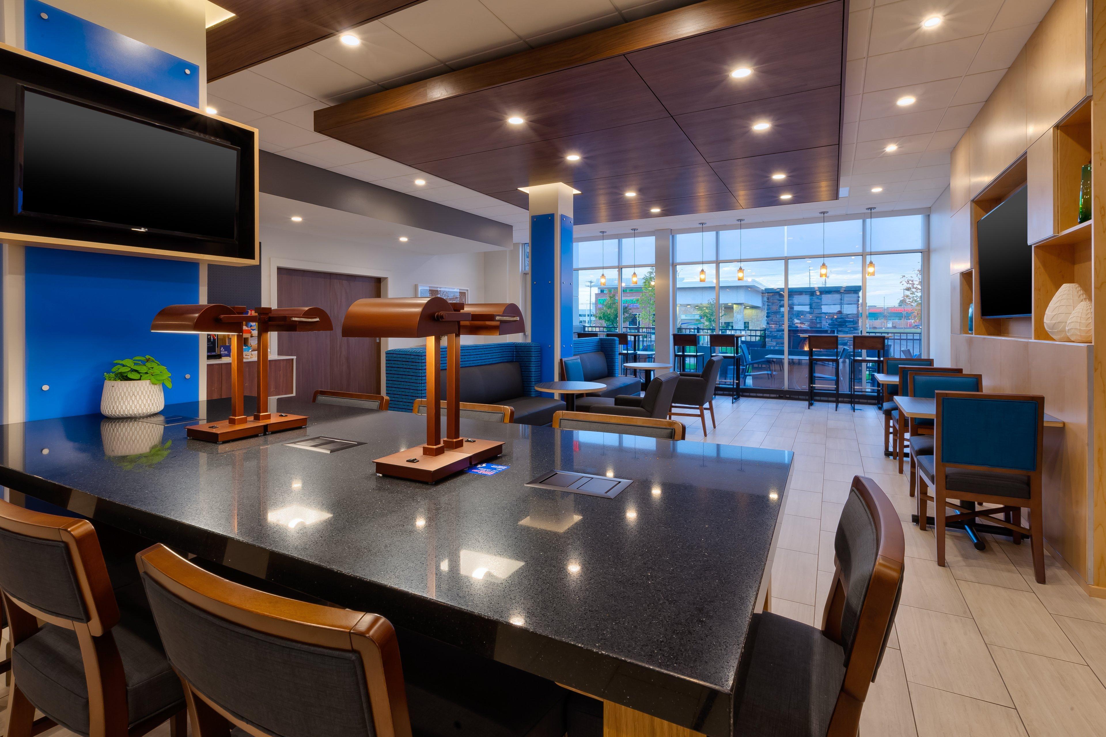 Express- West I-94, An Ihg