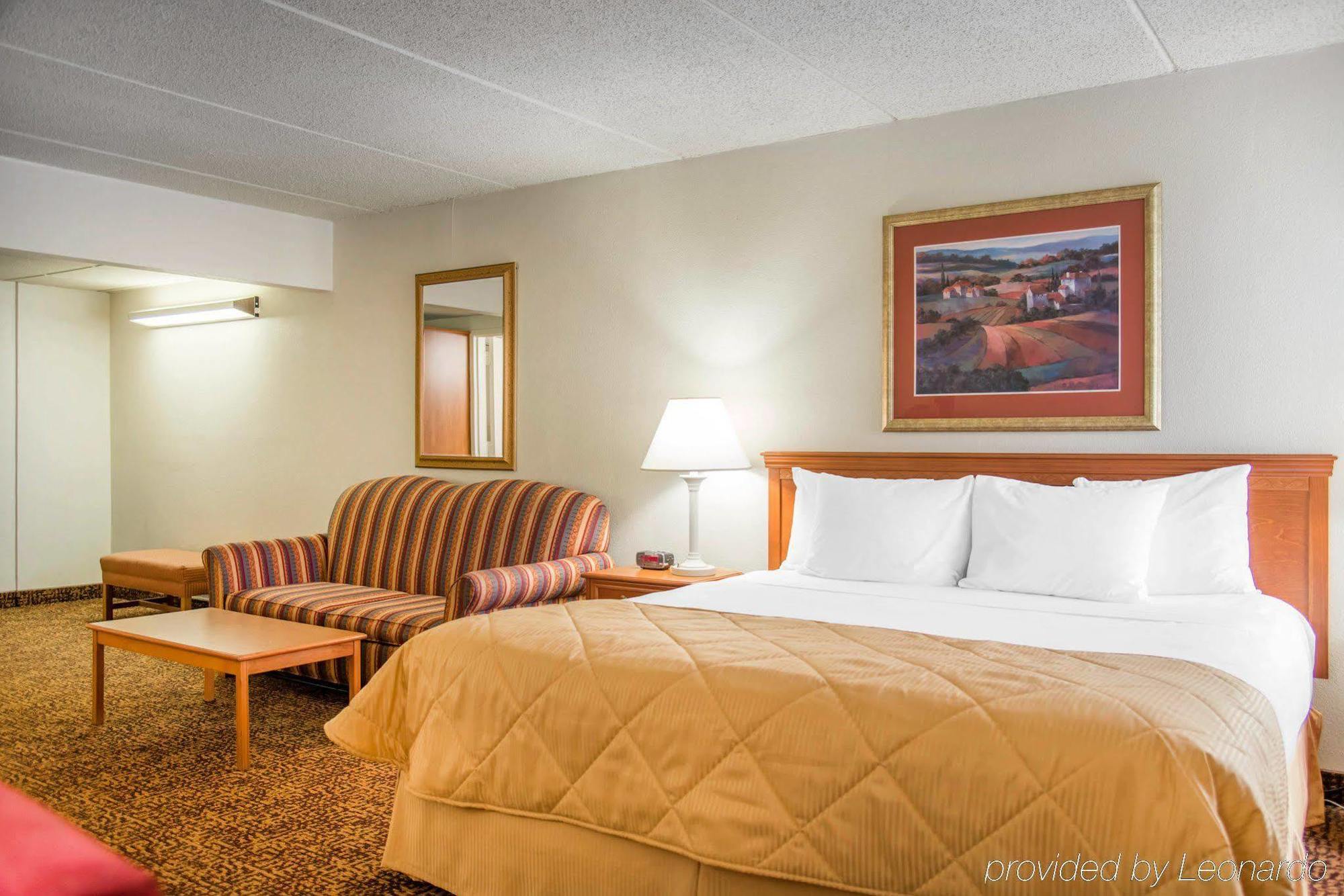 Express- West I-94, An Ihg Hotel 3*